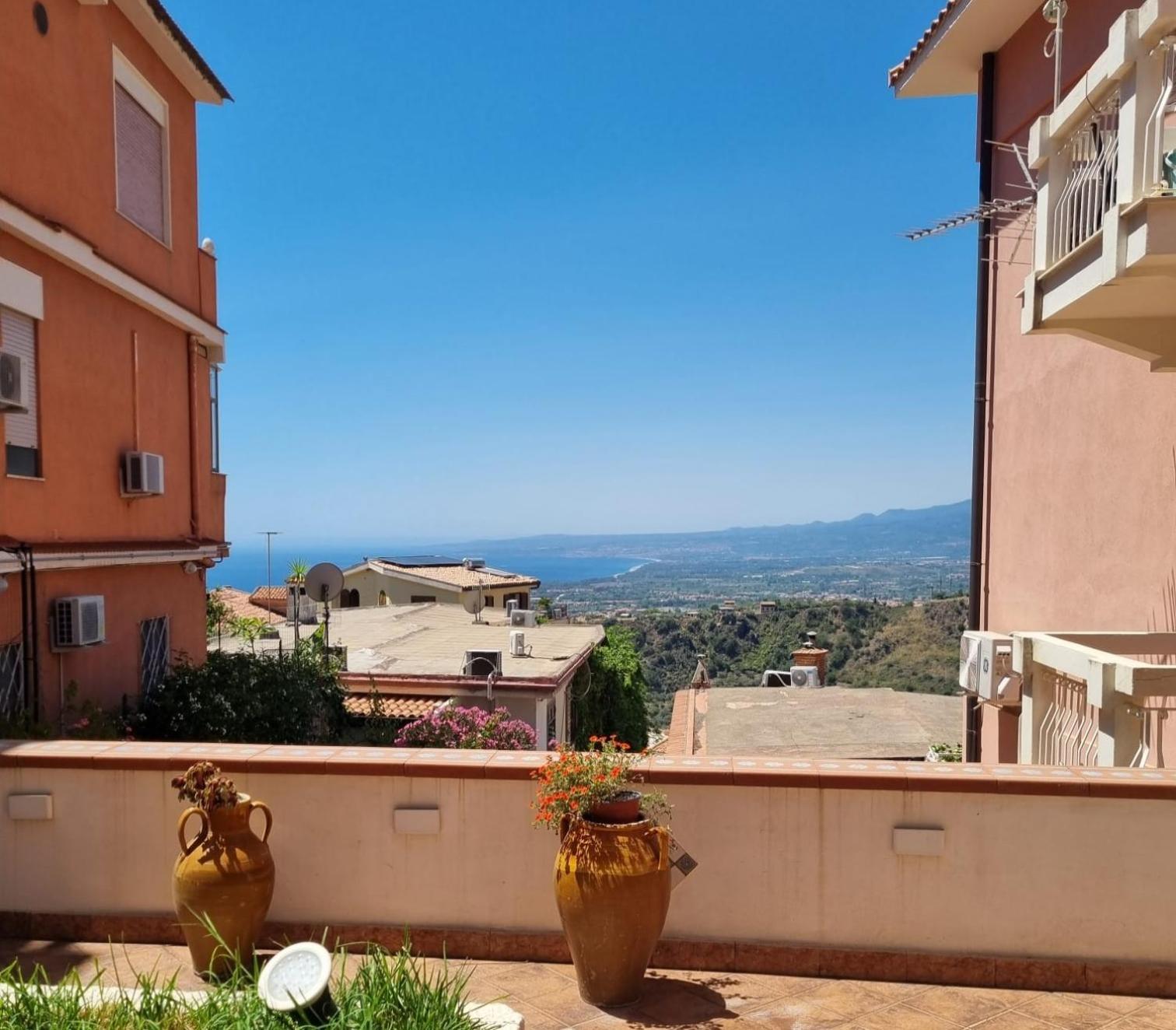 Villa Clara Suites Taormina Exterior foto